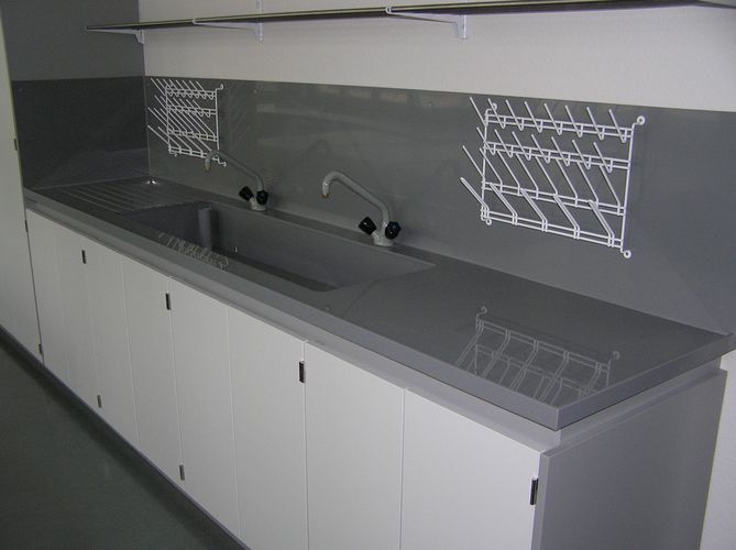 Spültisch aus Kunststoff