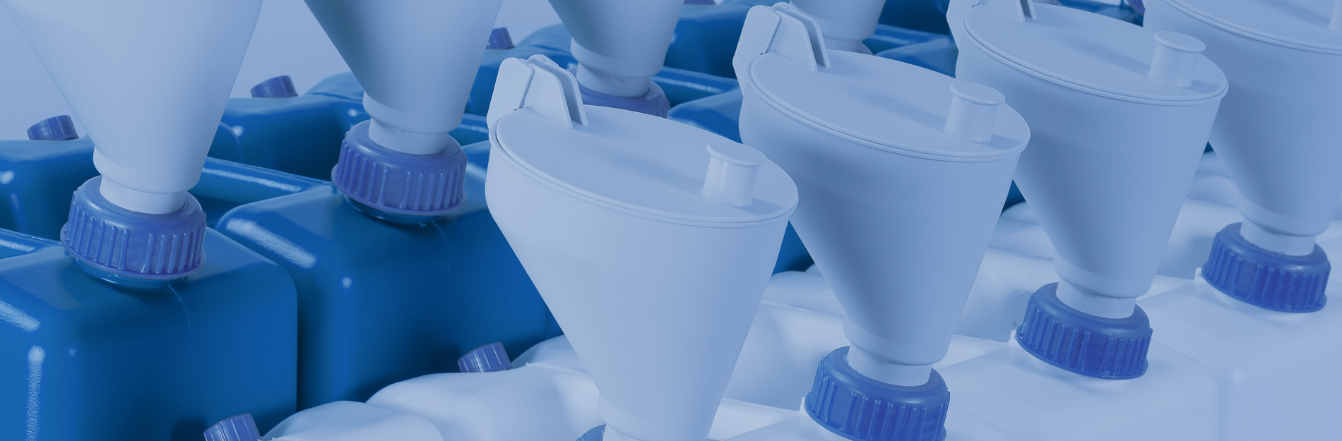 Double the recycling fertilizer from urine bottles made from