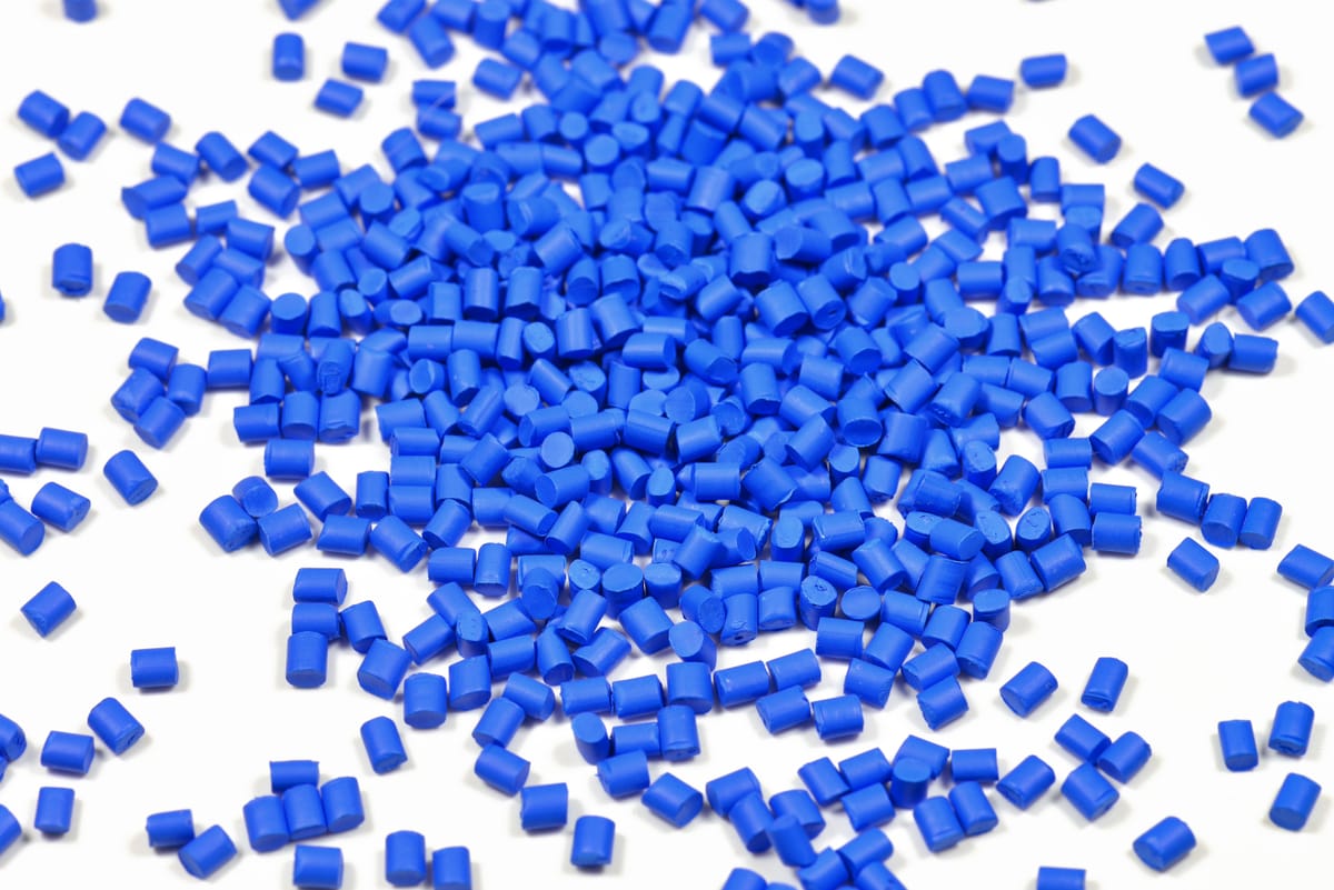 Blue plastic granulate (pellets)