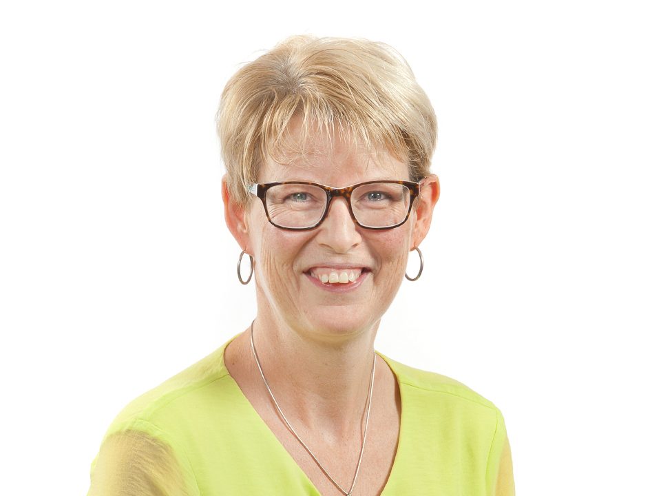 Flurina Mühlemann – Sales Standard Products