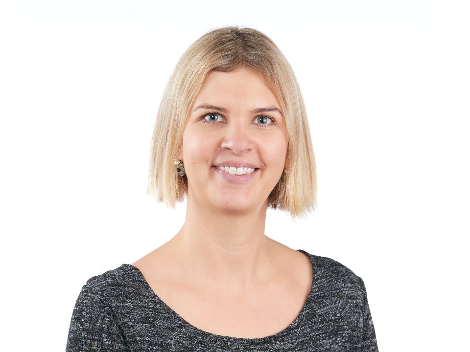 Martina Neuhaus – Sales Standard Products